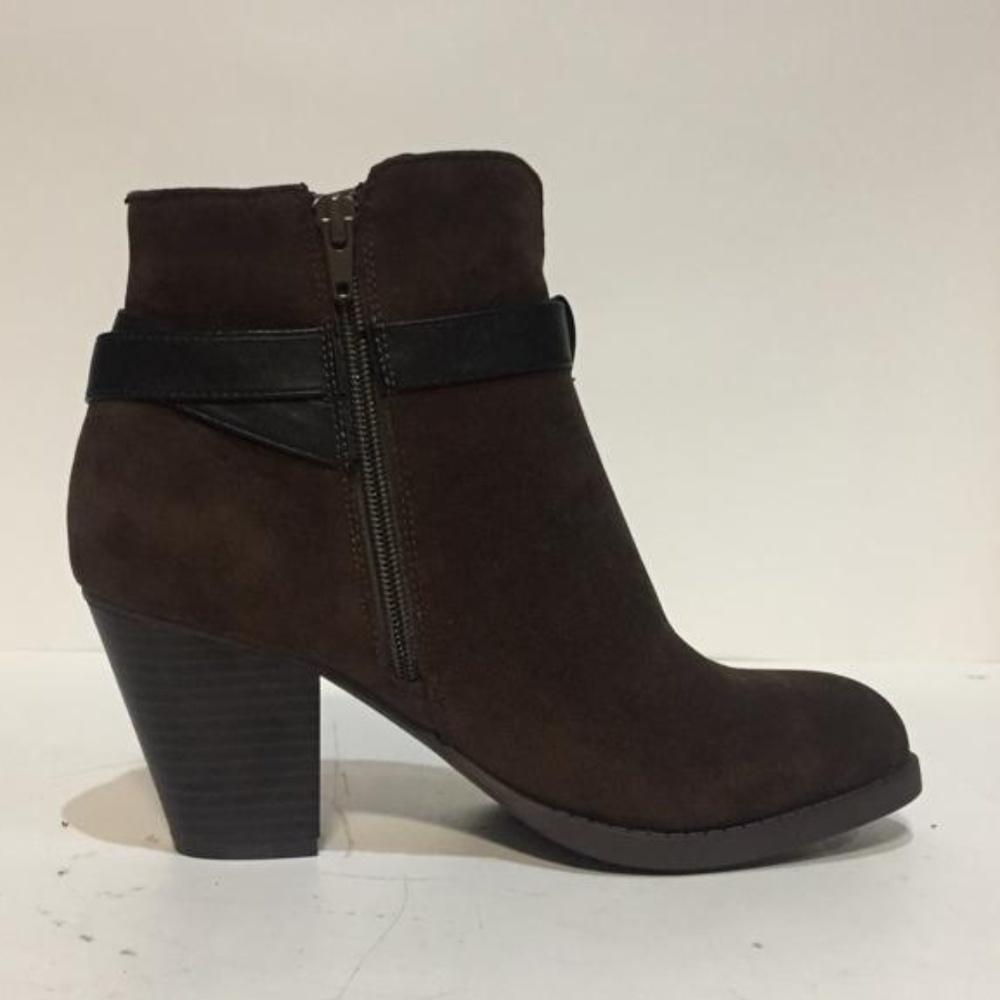 Ball Band Shoes Women's Ankle Bootie Strappy 8.5 - Picture 2 of 6